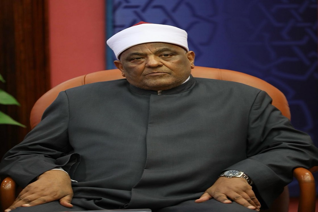 الدكتور عباس شومان، الأمين العام لهيئة كبار العلماء