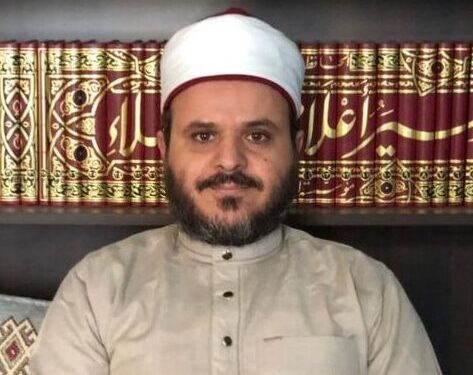 أحمد الجوهري.. مصنّف ومحقّق، يدرّس علوم الشريعة، ومدير معهد في الأزهر الشّريف