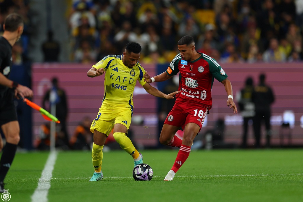 النصر يسقط أمام الاتفاق في مباراة مثيرة بدوري روشن السعودي