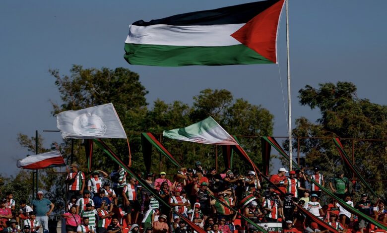 تقرير: نادي بالستينو.. هوية فلسطين التي تنبض بالمقاومة في تشيلي