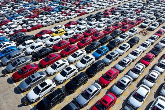 خبراء جامعة بكين: آفاق الاقتصاد الصيني أصبحت أكثر اشراقا