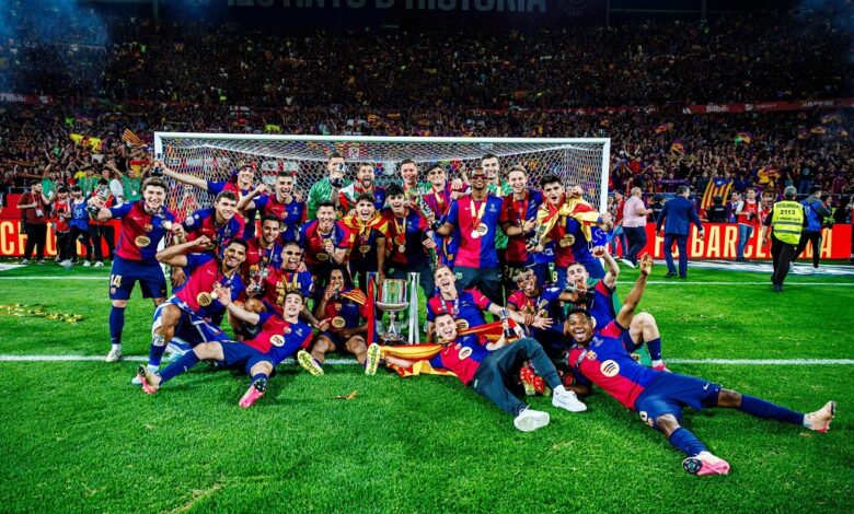 برشلونة يحسم كلاسيكو كأس الملك بثلاثية مثيرة أمام ريال مدريد ويتوج باللقب الـ32