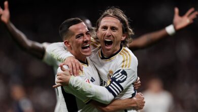 ريال مدريد يمدد عقدي مودريتش وفاسكيز حتى يوليو لضمان مشاركتهما في كأس العالم للأندية