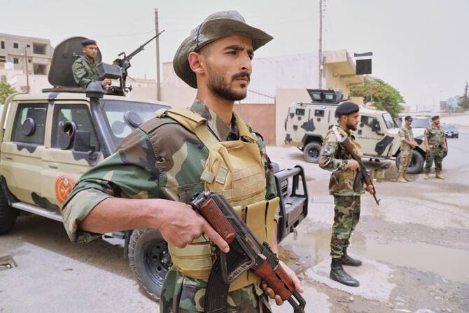 طرابلس تعود إلى الهدوء بعد جولة من العنف المميت