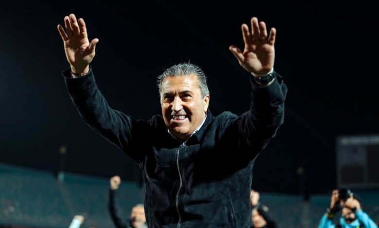 الزمالك يعلن رحيل جوزيه بيسيرو بالتراضي.. والرمادي الأقرب لخلافته