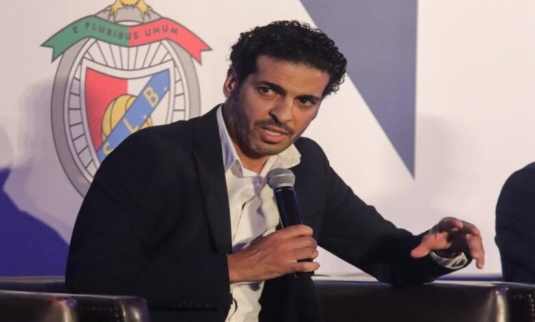 هاني سعيد يُثير الجدل: لماذا لا يلعب الأهلي والزمالك على ملعب حرس الحدود؟