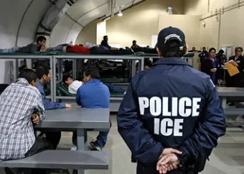 المحكمة العليا الأميركية تلغي حماية قانونية للمهاجرين المهددين بالترحيل غير الآمنة