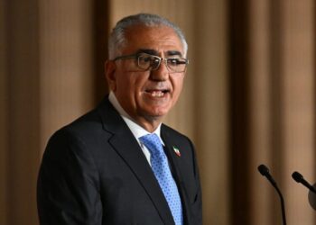 رضا بهلوي يبحث مع الكونغرس مستقبل إيران بعد النظام