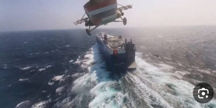 إيران تغلق مضيق باب المندب وتعلن بداية الحرب رسميا