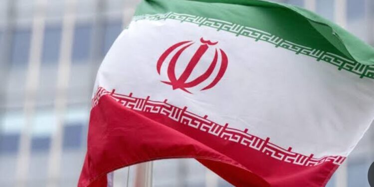 إيران : سنرد "بضربات قاتلة" إذا هاجمتنا إسرائيل مرة أخرى