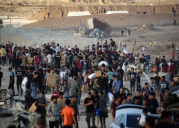 جنود الاحتلال يعترفون بتلقي أوامر باستهداف طالبي المساعدات بغزة