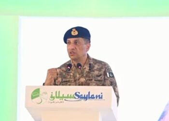 المدير العام للعلاقات العامة للجيش الباكستاني الفريق أحمد شريف شودري