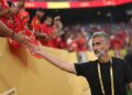 ريفيرو يشيد بجماهير الأهلي ويُعرب عن رضاه رغم التعادل المثير أمام بورتو