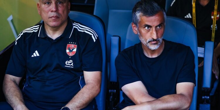 ريفيرو يعقد محاضرة فنية للاعبي الأهلي استعدادًا لمواجهة بالميراس في كأس العالم للأندية