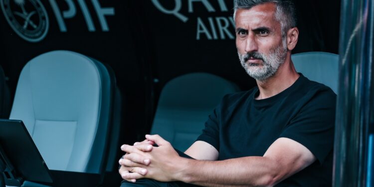 ريفيرو: كنا ندًا لبالميراس حتى الهدف الأول.. ولم ننجح في العودة بعد الهدفين