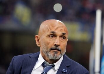 الاتحاد الإيطالي يُقيل سباليتي من تدريب الآتزوري بعد الخسارة أمام النرويج
