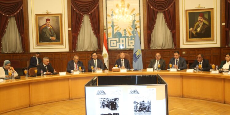 وزير الثقافة يلتقي محافظ القاهرة لبحث التعاون في استعادة مكانة العاصمة الثقافية