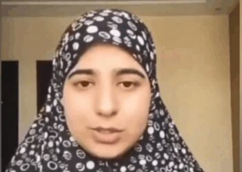 فتاة كشميرية مسلمة في شانديغار تطلب المساعدة للعودة إلى منزلها