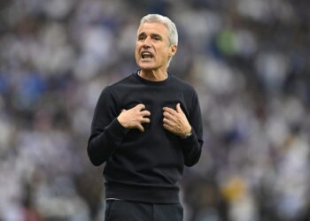 رسميًا.. لويس كاسترو مدربًا جديدًا لنانت خلفًا لكومبواريه