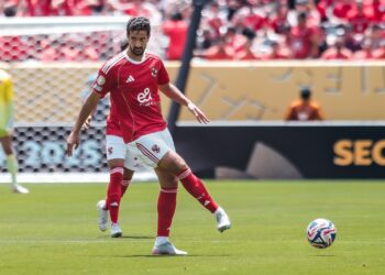 محمد علي بن رمضان: نركز فقط على الفوز أمام بورتو وتشريف جماهير الأهلي
