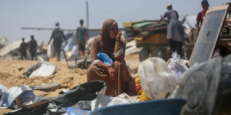 مفاوضات غزة تدخل "نفقاً مظلماً" بسبب الانسحاب الإسرائيلي... وترمب يسابق الزمن لإنقاذ اتفاق الهدنة