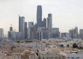 "انفتاح عقاري جديد في السعودية: 5 منافع استراتيجية لنظام تملك الأجانب بداية 2026"