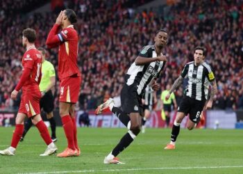 إيزاك يطلب الرحيل عن نيوكاسل.. وليفربول والهلال أبرز المهتمين بضمه