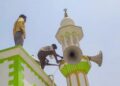 الشرطة الهندية تزيل مكبرات الصوت من 1500 مسجد في بومباي