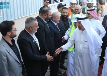 اقتصادي / الوفد السعودي الاستثماري يختتم زيارته إلى سوريا بإعلان اتفاقيات تقارب 24 مليار ريال لتحقيق النمو الاقتصادي والتنمية المستدامة 'B*5'/J