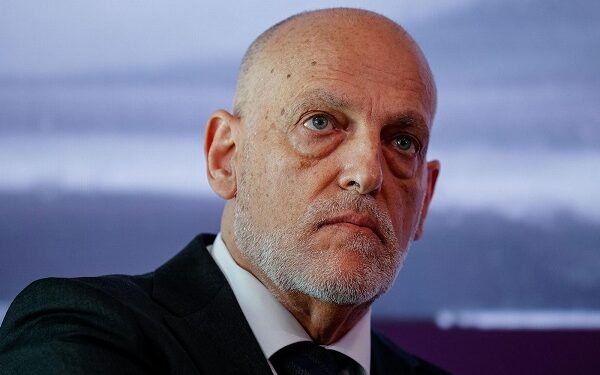تيباس يرفض تأجيل مباراة ريال مدريد: «20 يومًا راحة كافية.. مثل تشيلسي وباريس»