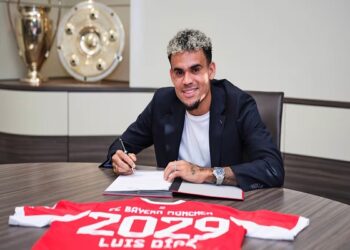 رسميًا.. لويس دياز ينتقل إلى بايرن ميونيخ مقابل 75 مليون يورو حتى 2029