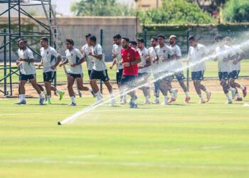 الأهلي يستأنف تدريباته في طبرقة.. والشحات وأحمد رمضان يعودان للمشاركة الجماعية
