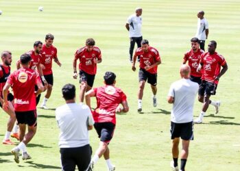 الأهلي يواصل تدريباته في طبرقة ويستعد للبنزرتي في ثاني ودياته بمعسكر تونس