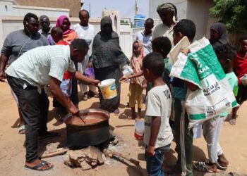 منظمة الصحة العالمية تحذر من كارثة جوع ومرض في السودان