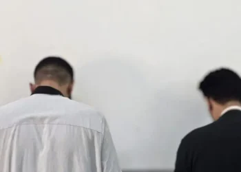 رصاص في الصباح.. كيف سُرق ضوء النهار من أحمد الشارف؟
