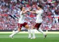 كالافيوري يمنح آرسنال فوزًا ثمينًا على مانشستر يونايتد في افتتاح الدوري الإنجليزي