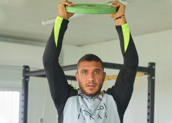 إصابة تبعد رامي ربيعة 3 أسابيع عن العين وتهدد مشاركته مع منتخب مصر