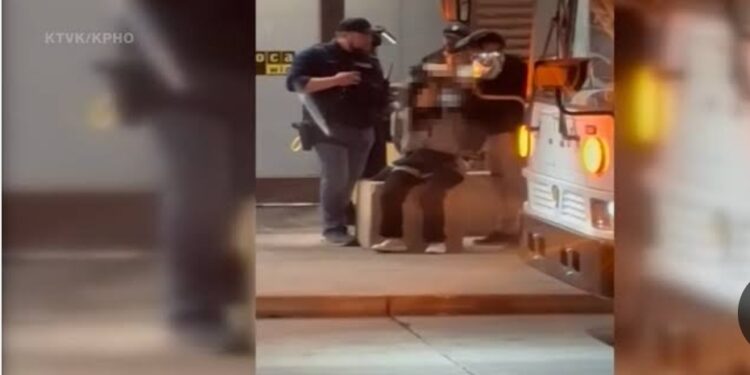 دعوى قضائية ضد شرطة أريزونا بسبب نزع حجاب مسلمات بالقوة