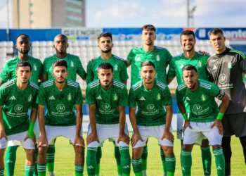 كاف يعاقب الأهلي طرابلس بالحرمان من جماهيره في مباراتين بدوري أبطال إفريقيا