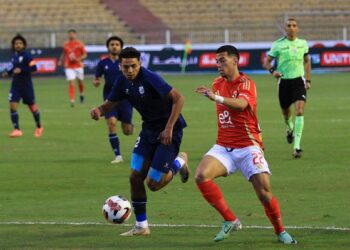 اتحاد الكرة يعلن طاقم تحكيم مباراة إنبي والأهلي في الدوري المصري