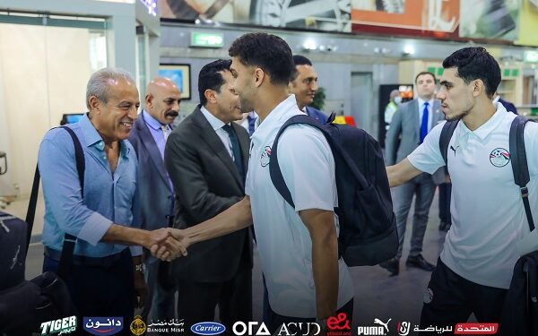 بعثة منتخب مصر تتجه إلى بوركينا فاسو بطائرة خاصة لخوض التصفيات