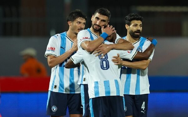 الاجتماع الفني يحدد ألوان قمصان بيراميدز وأوكلاند سيتي قبل مواجهة إنتركونتيننتال