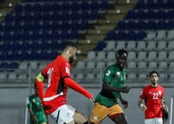 منتخب مصر يرتدي زيه التقليدي أمام إثيوبيا في تصفيات المونديال