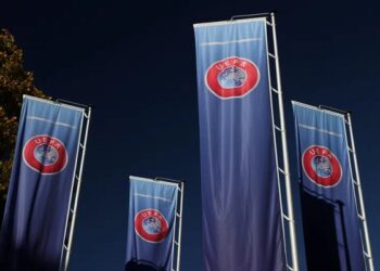 اتجاه داخل يويفا لتعليق مشاركة منتخب إسرائيل في المسابقات الأوروبية