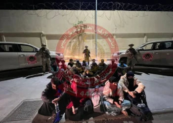 اللواء 444 يحرر 23 صوماليًا من قبضة خاطفين ويؤكد مواصلة مكافحة الجريمة في ليبيا