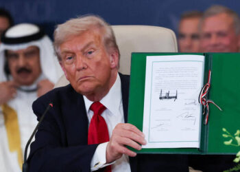 مصر وقطر وتركيا توقع الهدنة في غزة برعاية ترامب