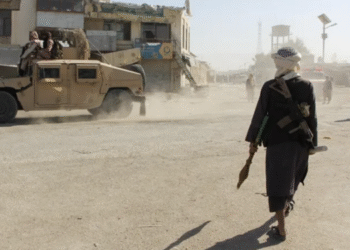 تحذيرات باكستانية من “حرب مفتوحة” إذا فشلت محادثات إسطنبول مع طالبان