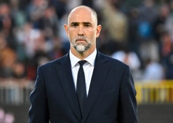 يوفنتوس يُقيل إيجور تودور بعد سلسلة نتائج مخيبة ويعيّن برامبيلا مدربًا مؤقتًا