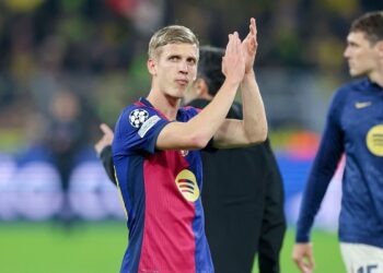 برشلونة يعلن تفاصيل إصابة داني أولمو وموقفه من الكلاسيكو غامض