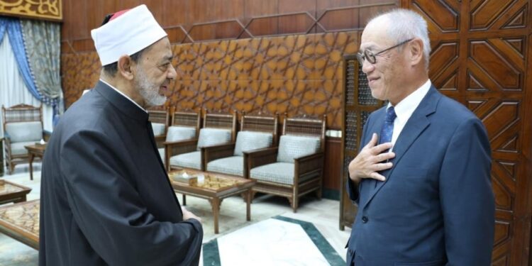 شيخ الازهر والسفير الياباني